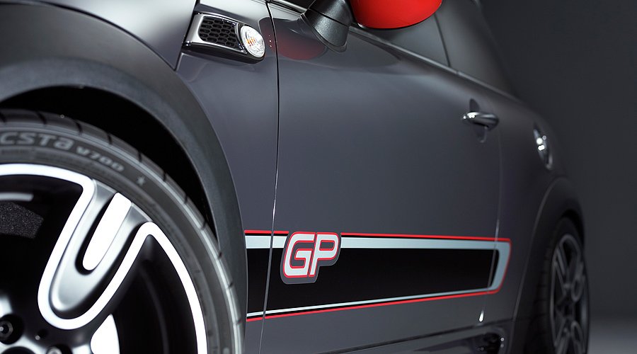 MINI John Cooper Works GP - the fastest MINI ever