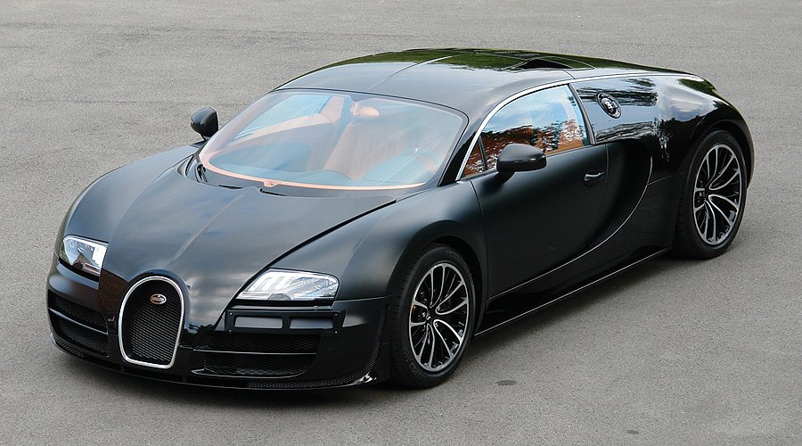 Editor\'s Choice: Bugatti Classic Driver Sang Noir Magazine Sang & Blanc | Veyron