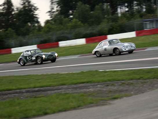 34. Oldtimer-Grand-Prix: Ringkampf