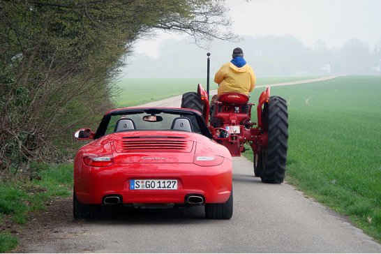 Porsche Master V 429 vs. Porsche 911 Cabrio