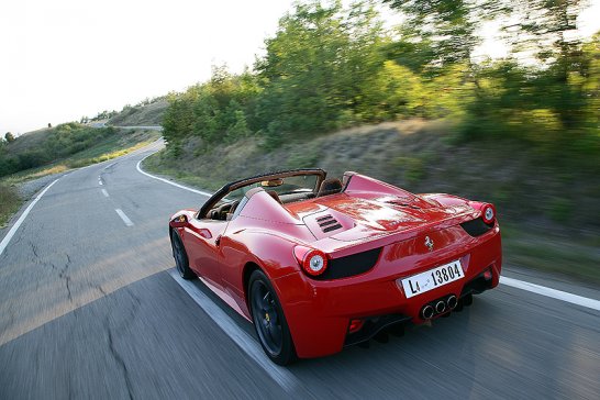 Ferrari 458 Spider: Harte Schale, echter Kerl