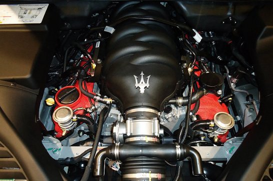 Maserati Quattroporte: Beauty and brawn