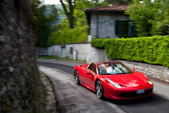 La Vita è Bella: Im Ferrari 458 Spider nach Bellagio