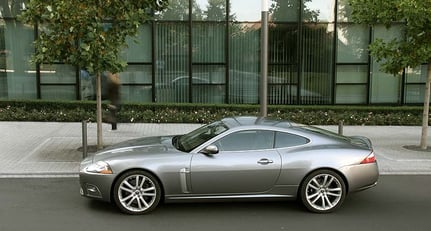 Jaguar XKR