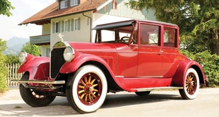 Pierce-Arrow  Four-Passenger Opera Coupe 1927