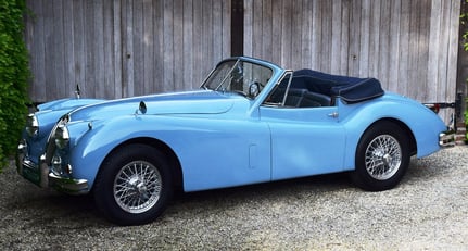 Jaguar XK140 SE DHC (1956) Pastel Blue