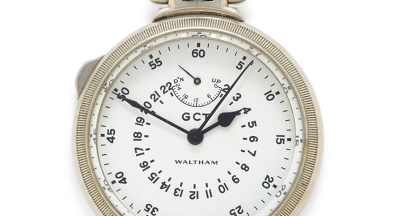 Waltham. A fine open face 24 hour dial center seconds hack watch