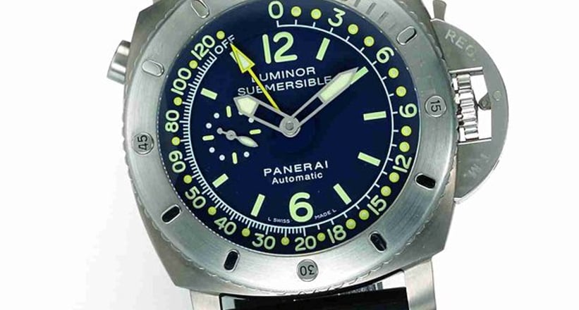 Officine Panerai A fine and rare titanium limited edition