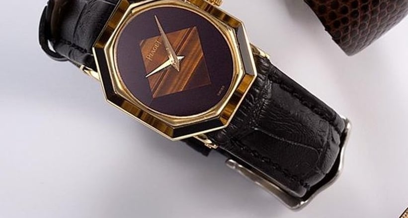 Piaget An lady s 18K gold tiger s eye and onyx manual wind