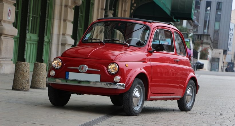 Classic Fiat 500, does anyone has pictures with a radio installed in his  fiat500 D (1961)
