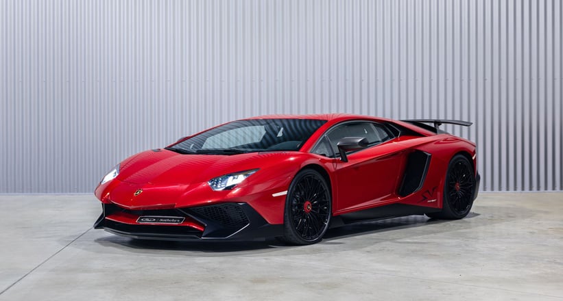 Lamborghini Aventador LP750-4 SV