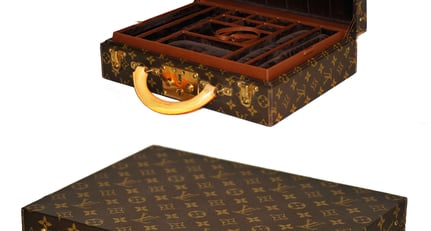 Louis Vuitton - Timeless trunk, wardrobe - Catawiki