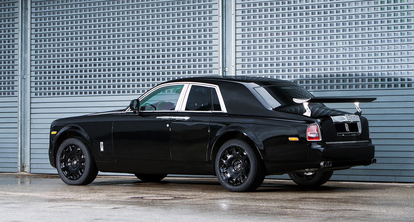 Rolls Royce Phantom una versione 6x6 in stile Mad Max  Mondo Motori   Ansait
