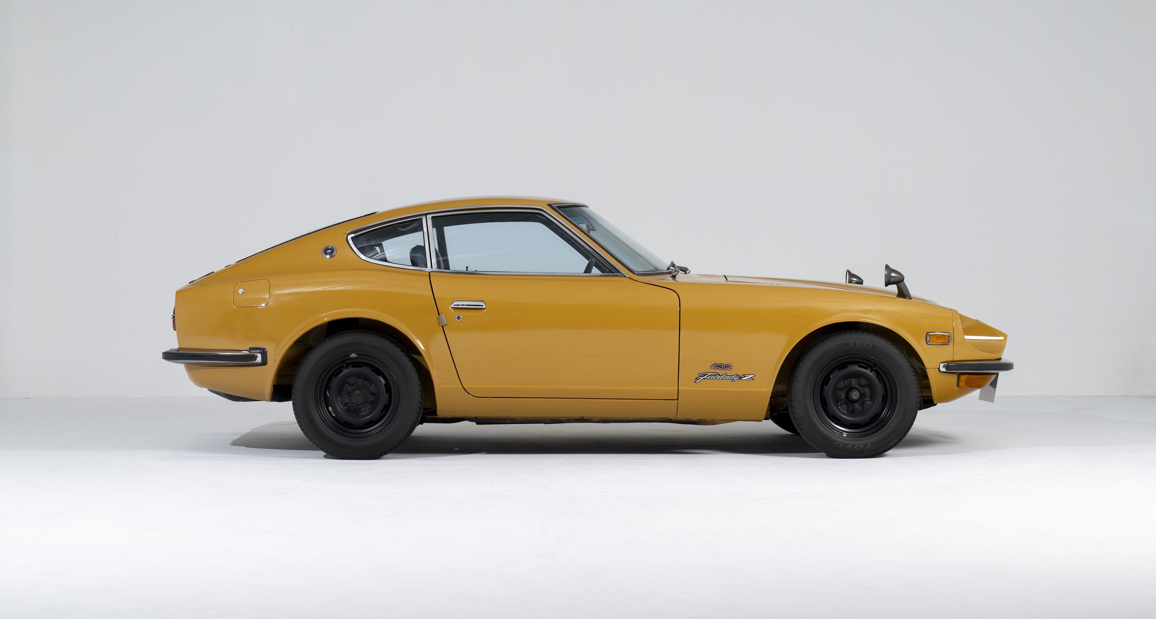 You won't be catching Zs with this Nissan Fairlady on your drive 