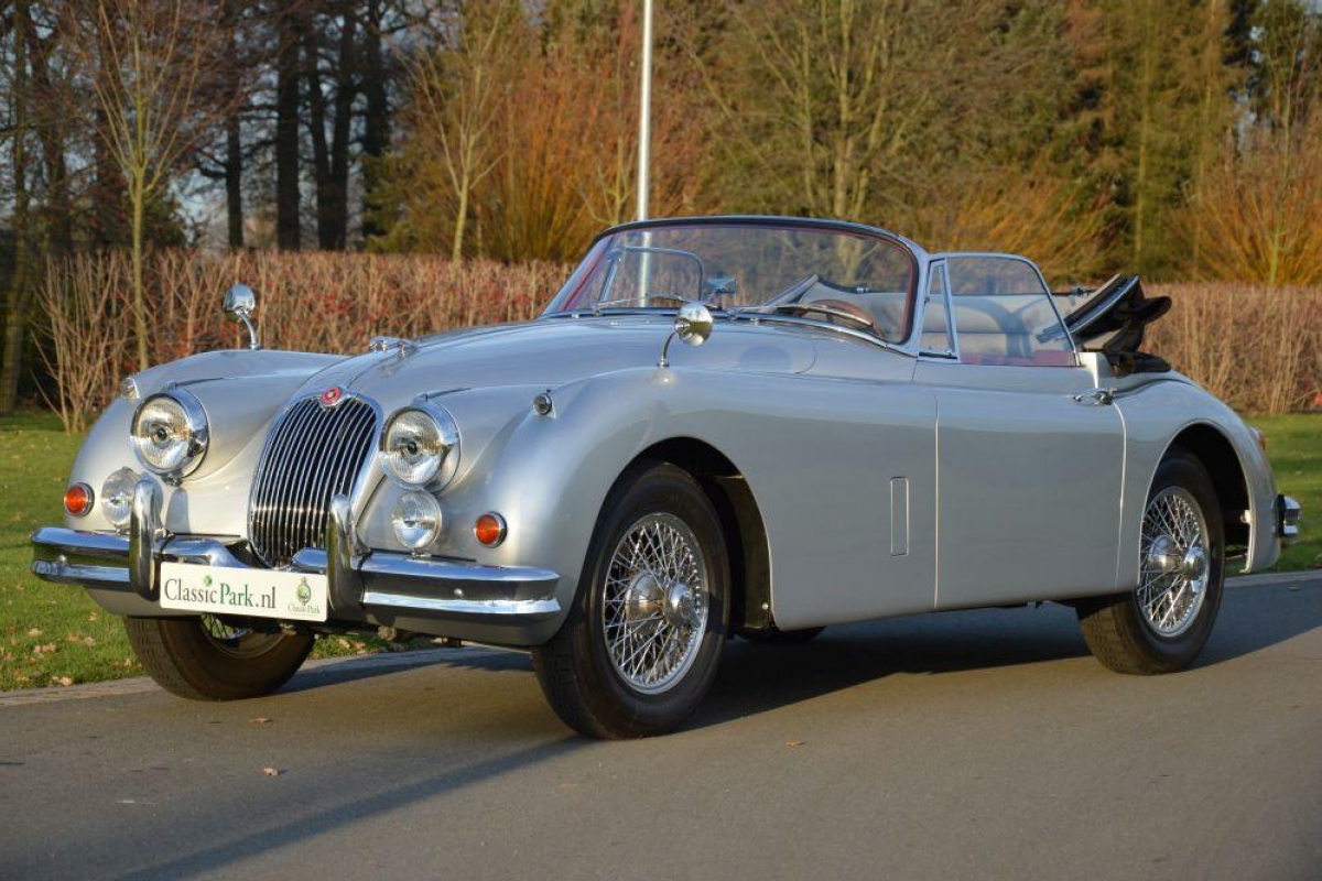 1960 Jaguar XK 150 - 3,8 DHC | Classic Driver Market