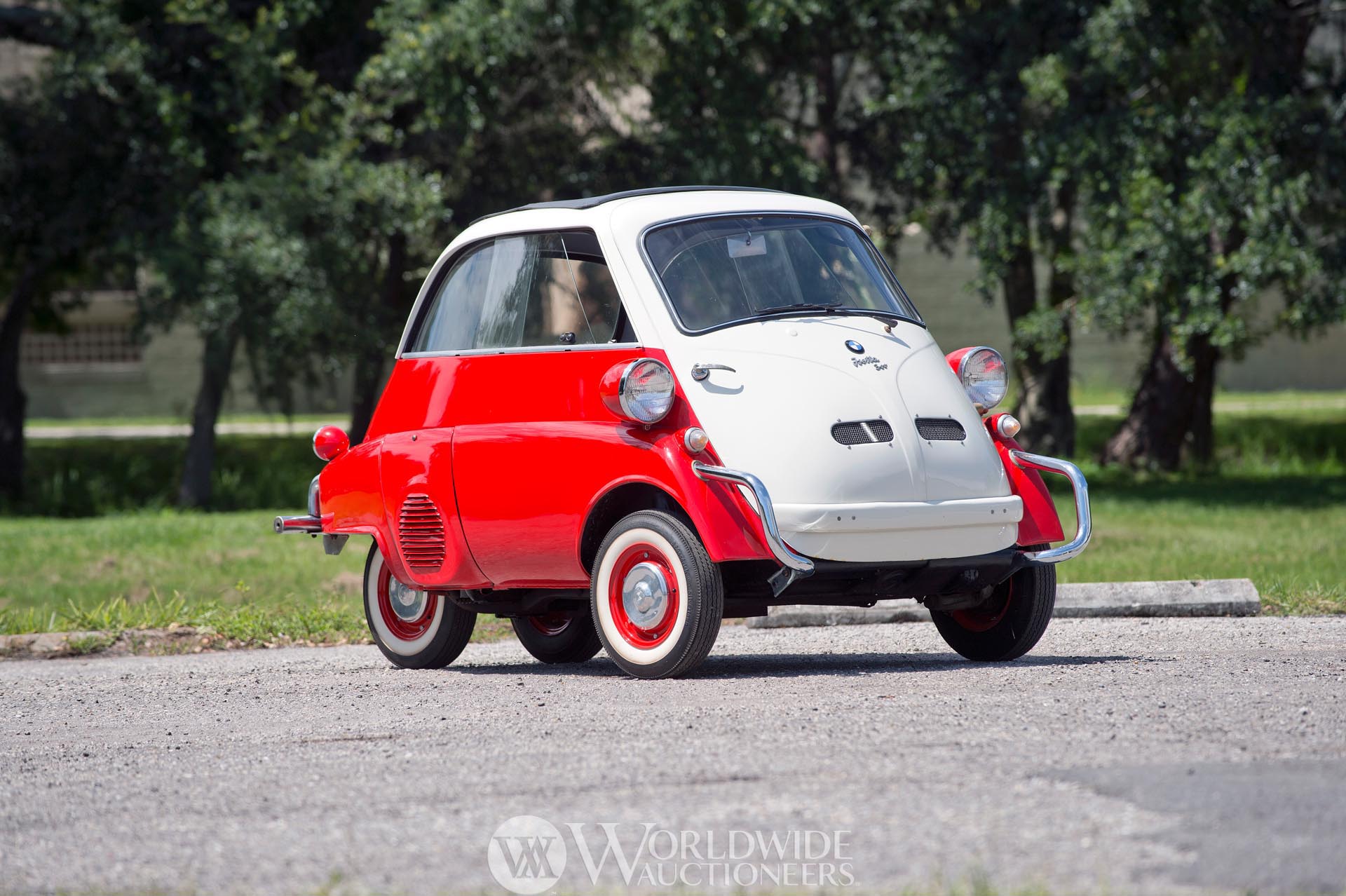 BMW Isetta 300 | Classic Driver Market