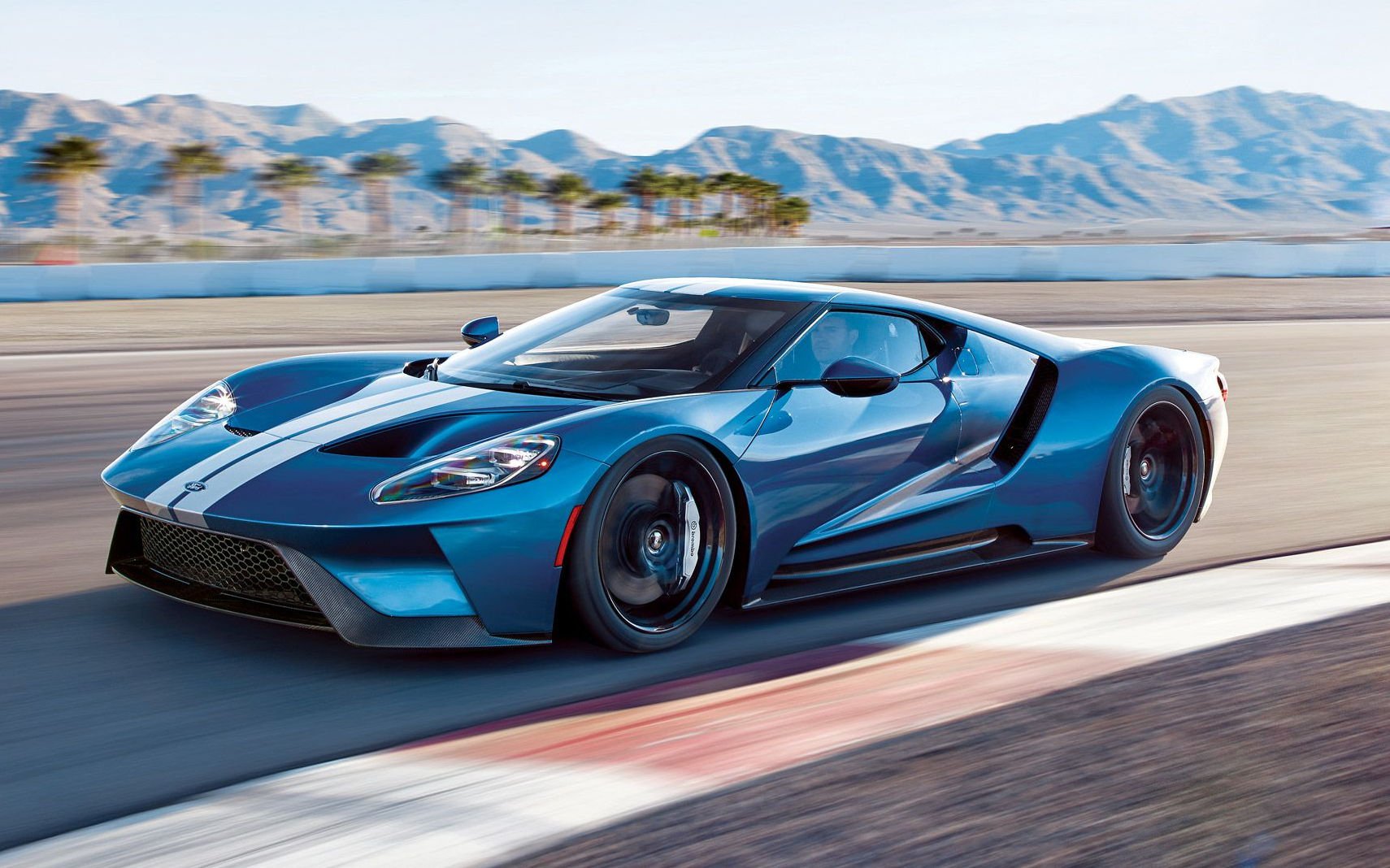 Light Blue 2018 Ford GT Has Already Attracted Bids 40% Over Its