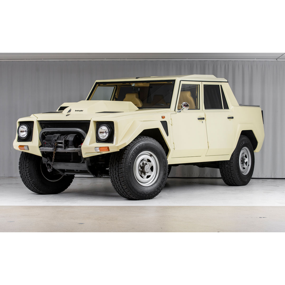 1989 Lamborghini LM 002 | Classic Driver Market