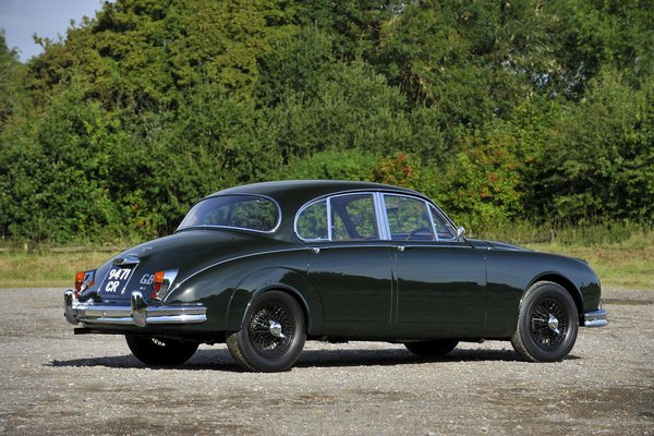 Jaguar MK II 3 8