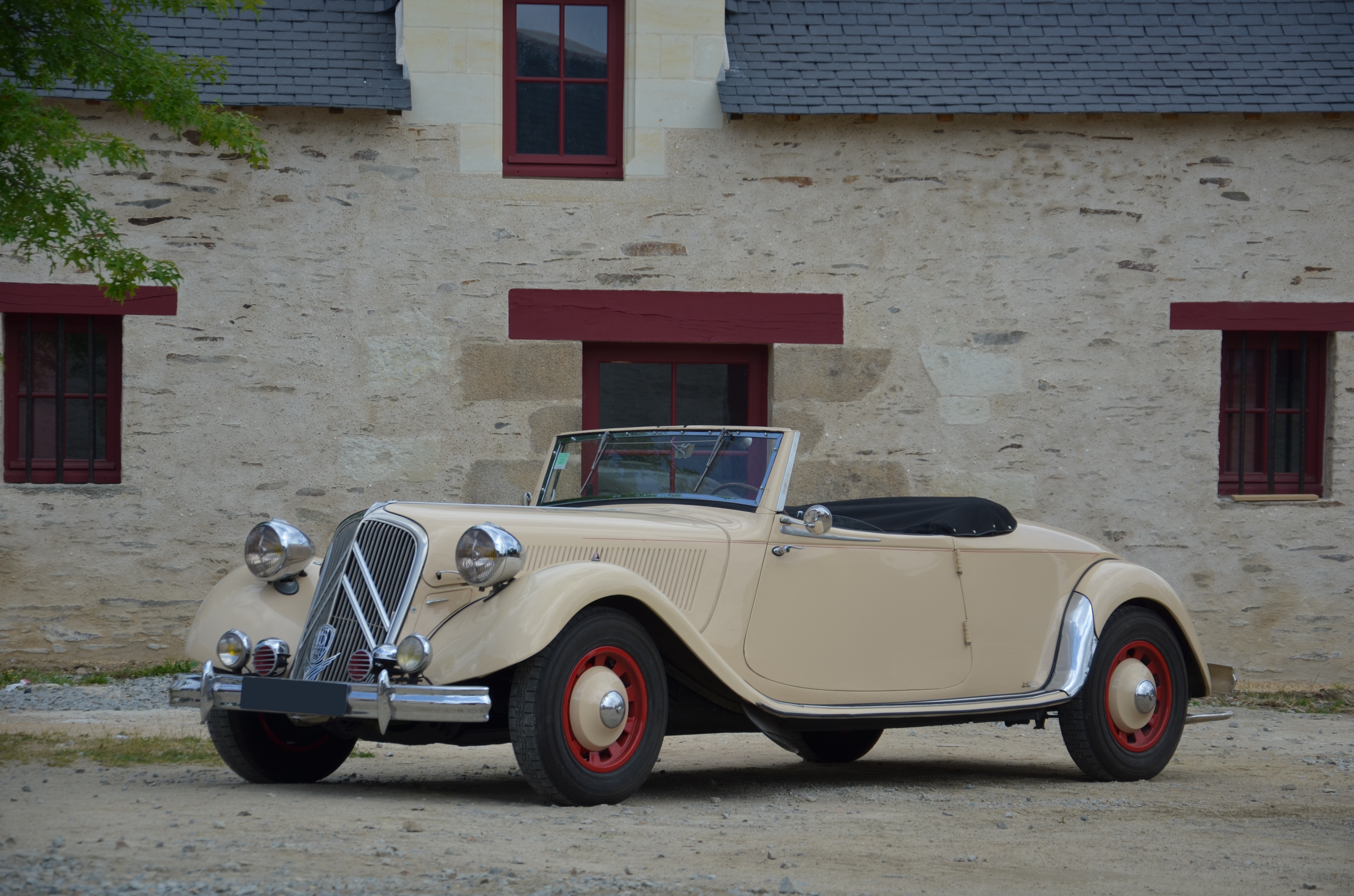 Citroen traction avant