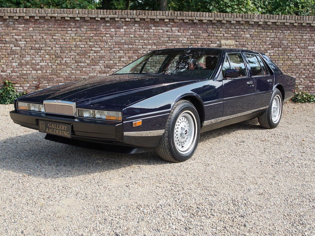 Aston Martin Lagonda 1982