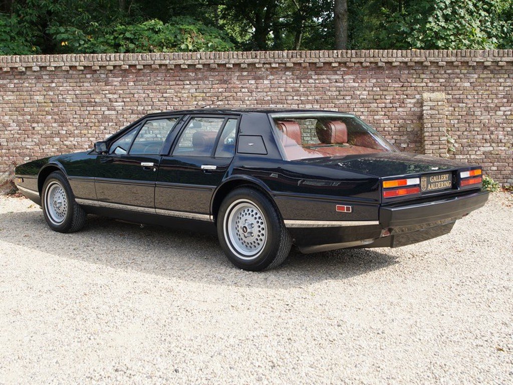 Aston Martin Lagonda 1982