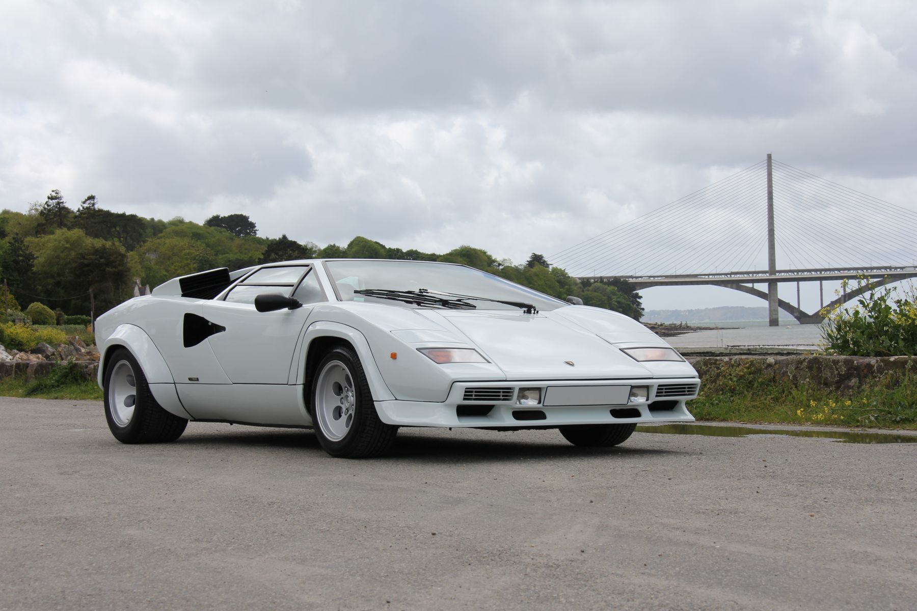 1988 Lamborghini Countach | Classic Driver Market