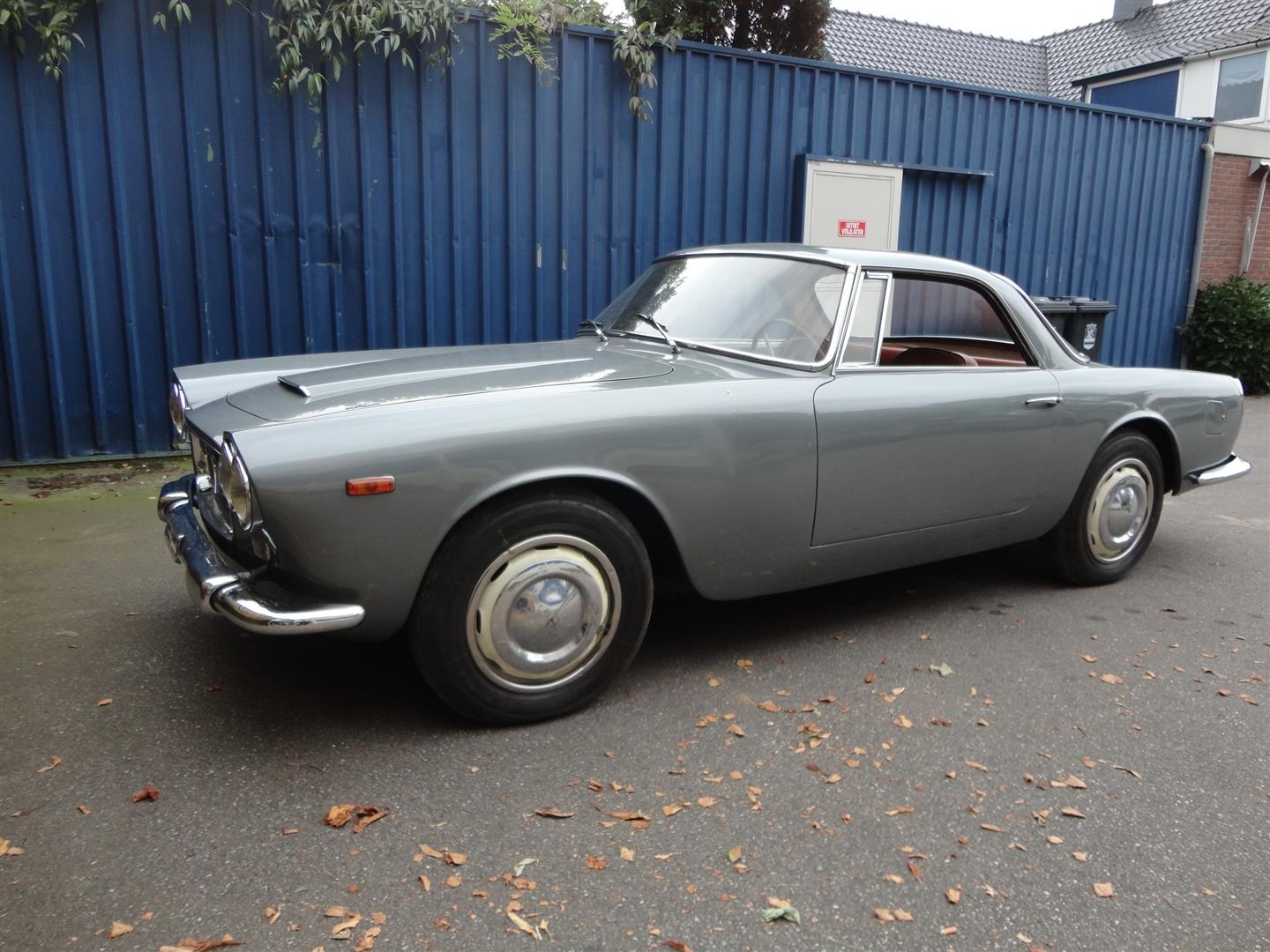 Lancia Flaminia 1970 седан