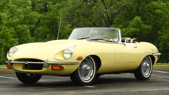 1969 Jaguar E-Type SII - E-Type Series II 4.2 Roadster | Classic Driver ...