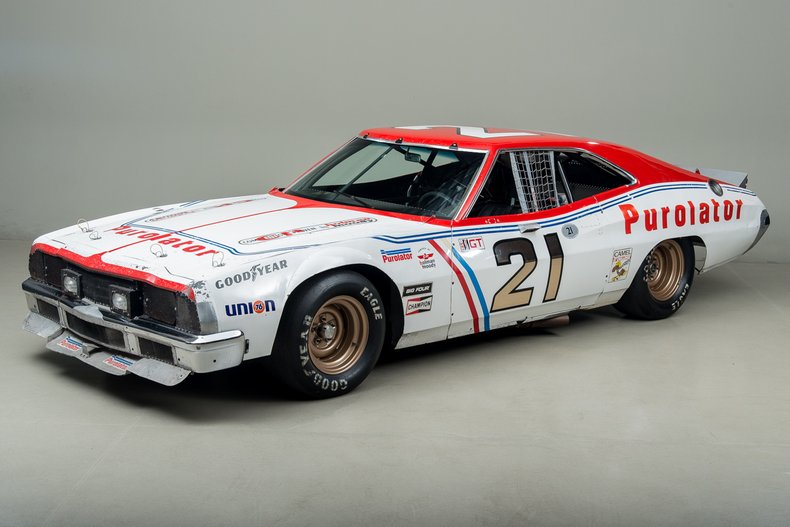 1975 Ford Torino - IMSA/NASCAR | Classic Driver Market