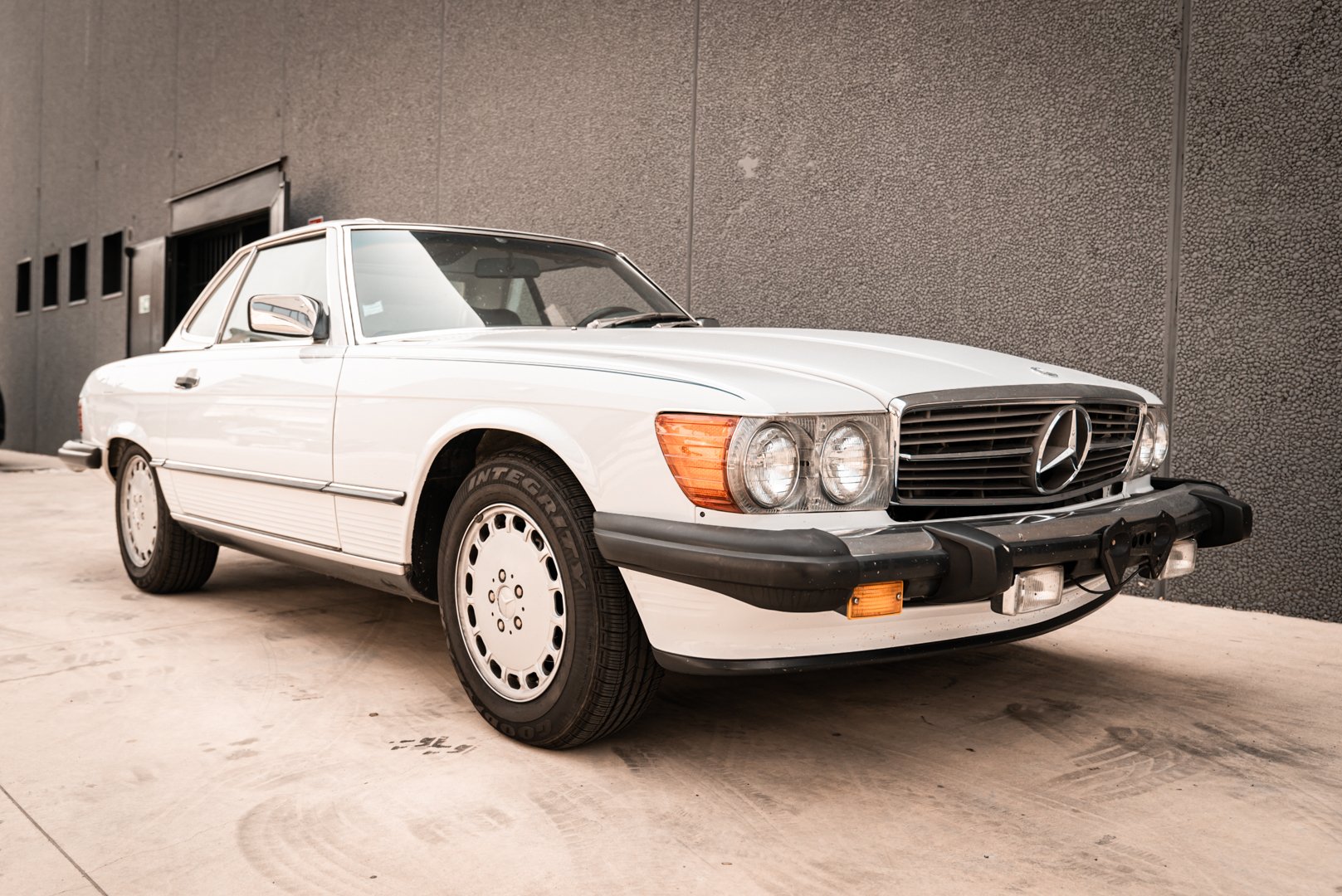 1985 Mercedes-Benz SL | Classic Driver Market