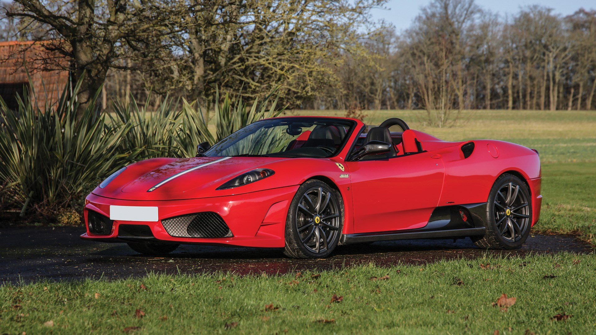 Ferrari Scuderia Spider 16m