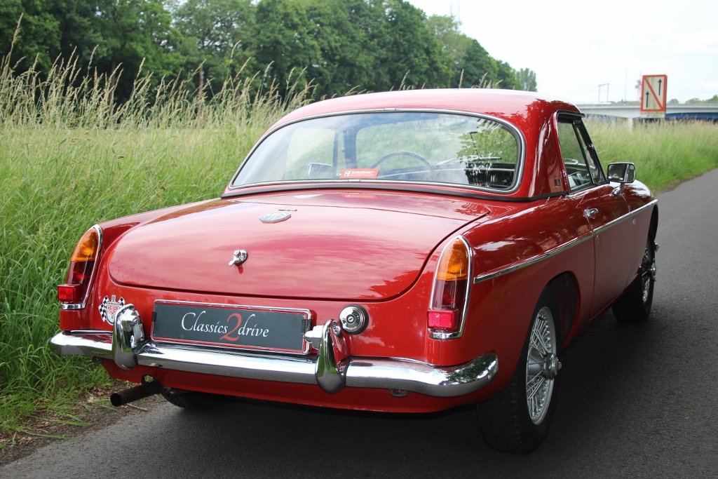 1964 mg b roadster with hardtop jacques coune style vintage car for sale 1964 mg b roadster with hardtop