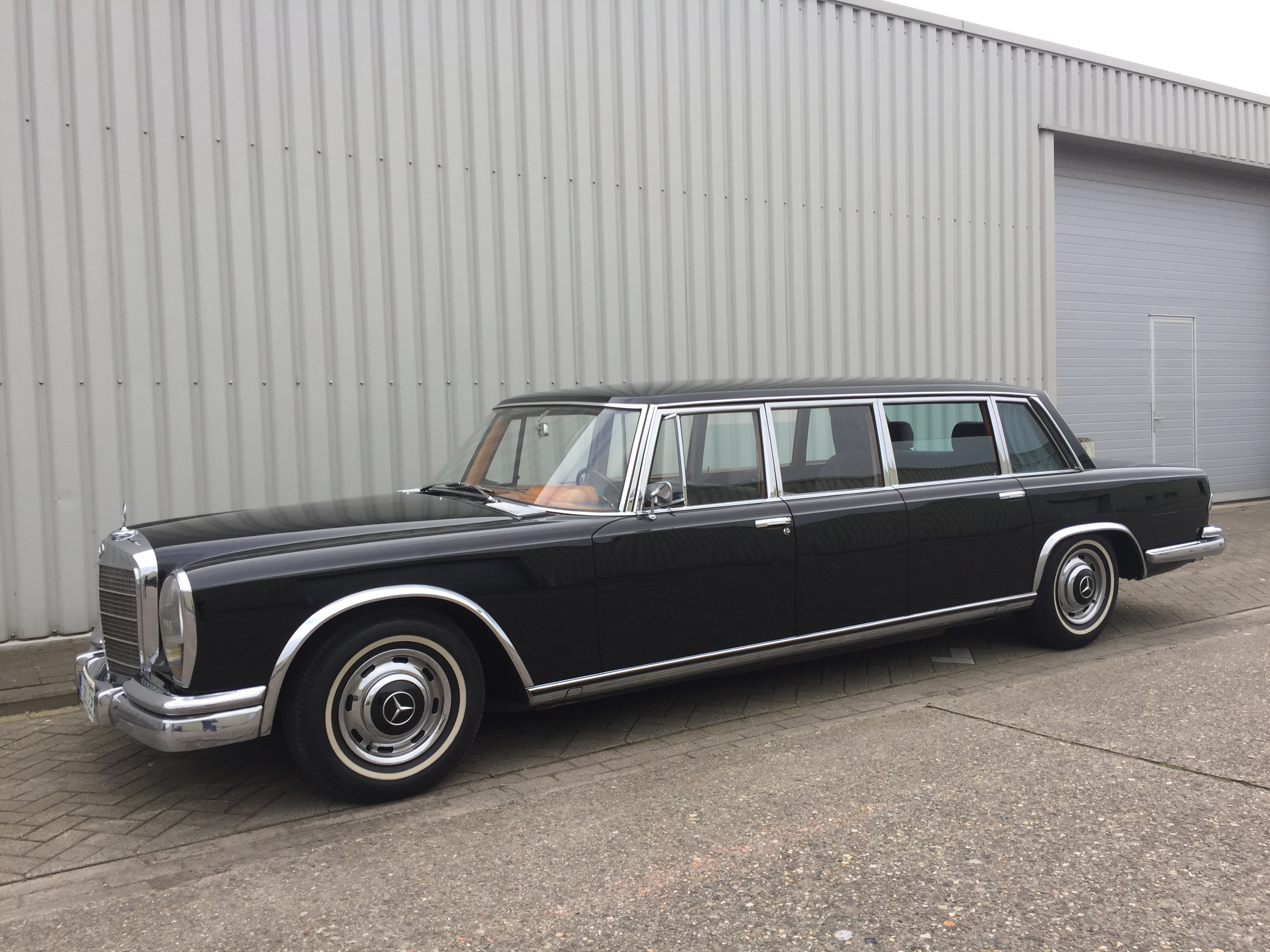 Mercedes Benz 600 Pullman 1 18