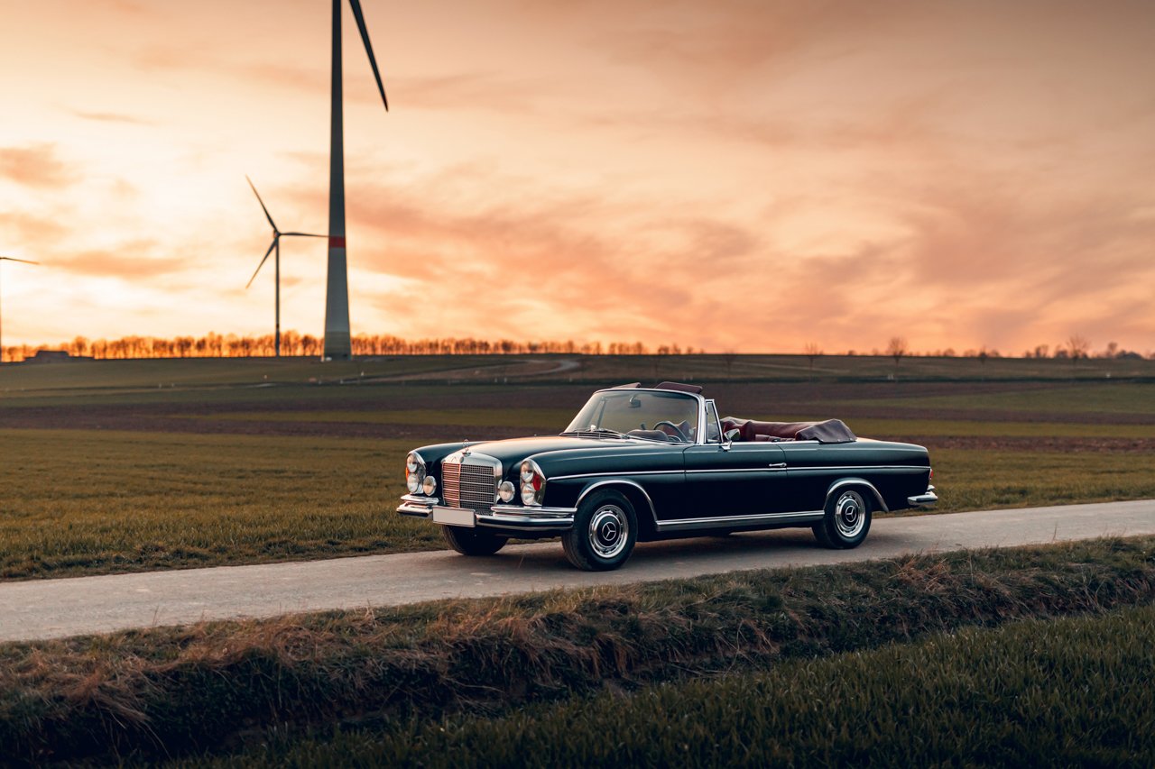 Mercedes Benz w111 Cabrio 280se