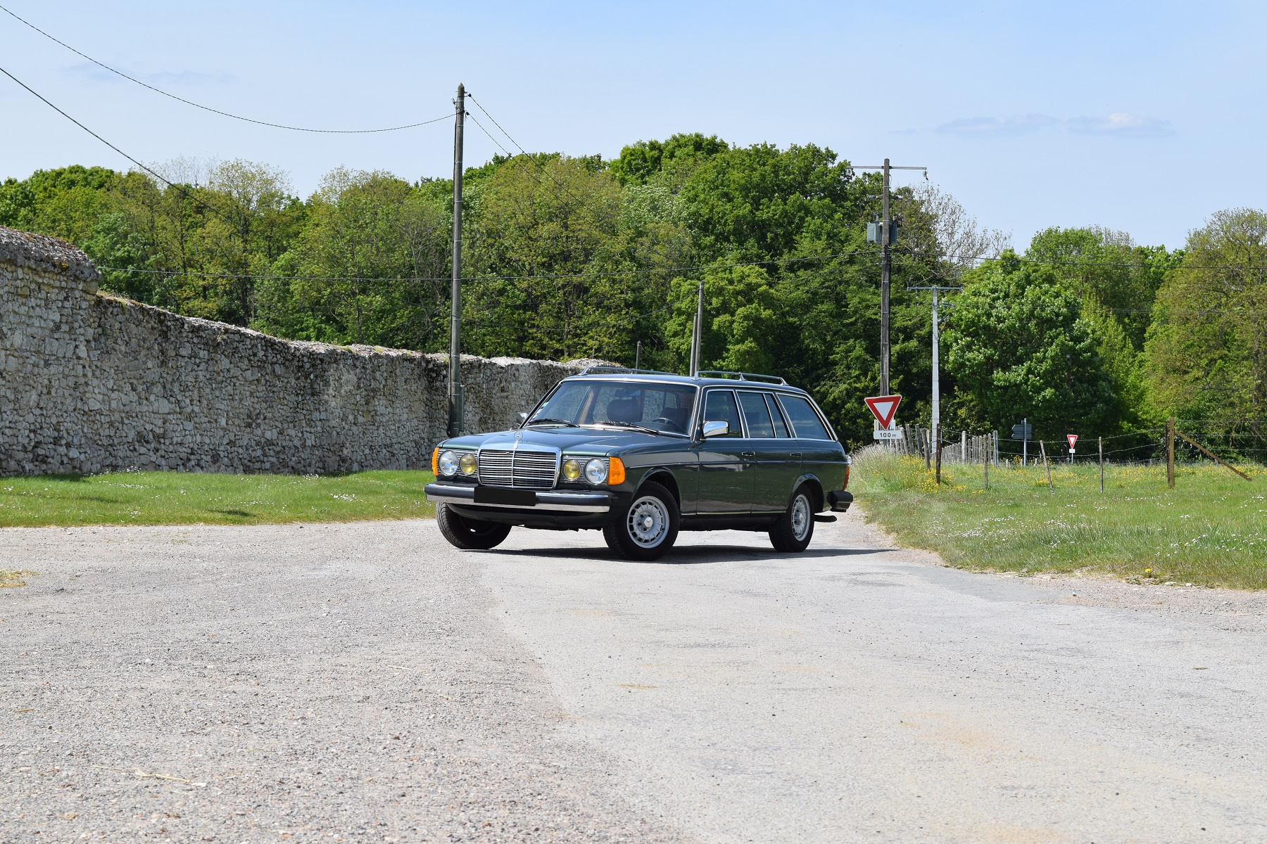 1984 Mercedes-Benz W123 280TE For Sale By Auction