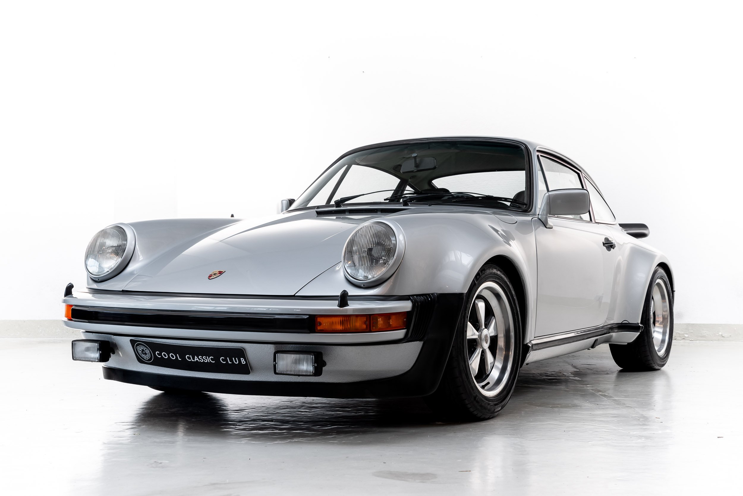 Porsche 930 Classic