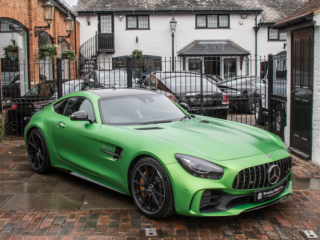 2017 Mercedes-Benz AMG GT - R | Classic Driver Market