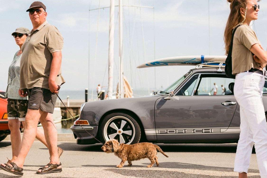 in at wave | Magazine Riding the Petro-Surf Driver that Porsche Sylt Festival Classic