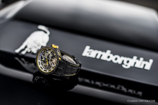 Amazon.com: Tonino Lamborghini Spyder 1300 Black Dial Men's Watch :  Clothing, Shoes & Jewelry