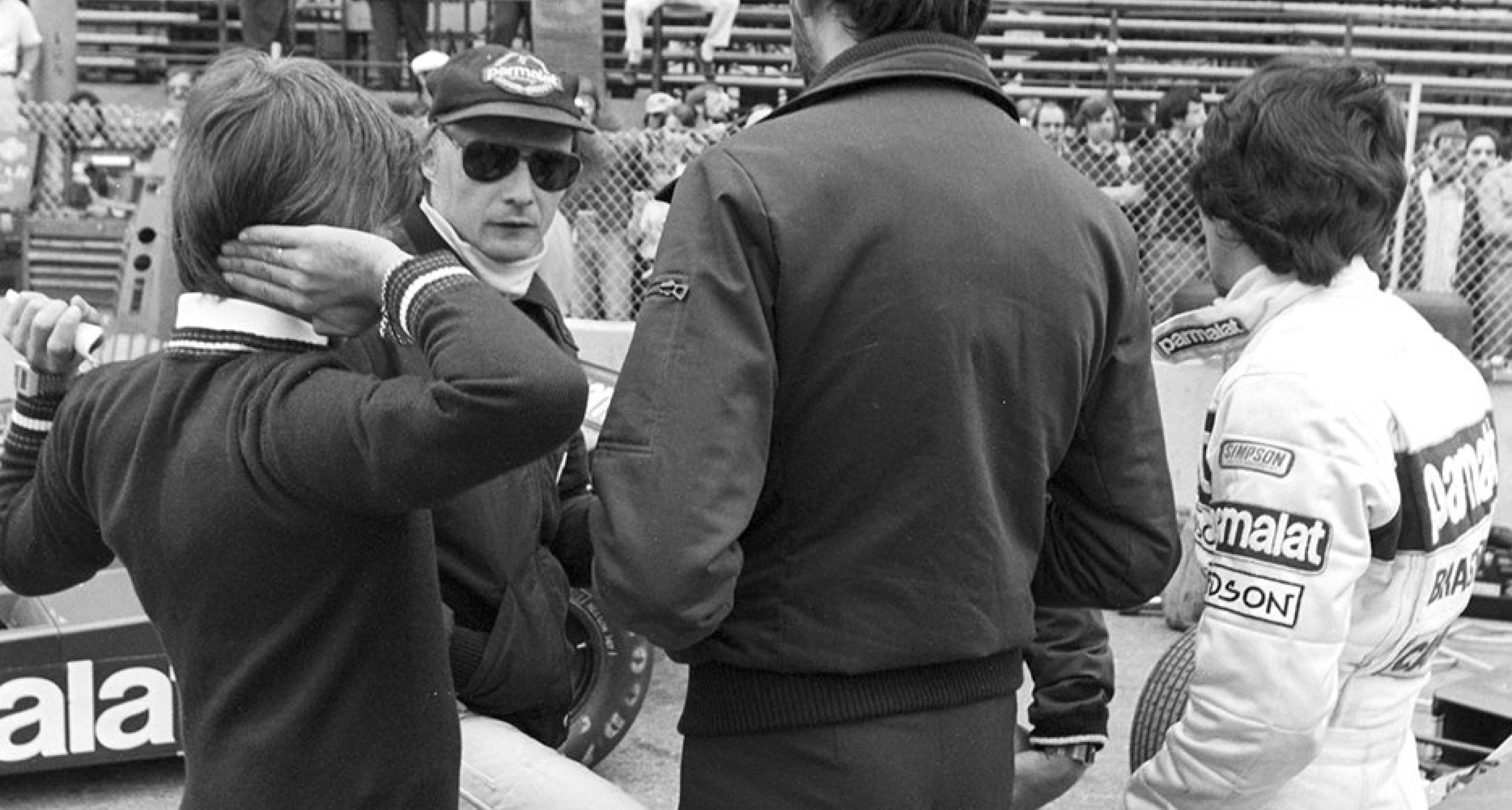 Never-before-seen photos capture magical bygone era of Formula 1 ...