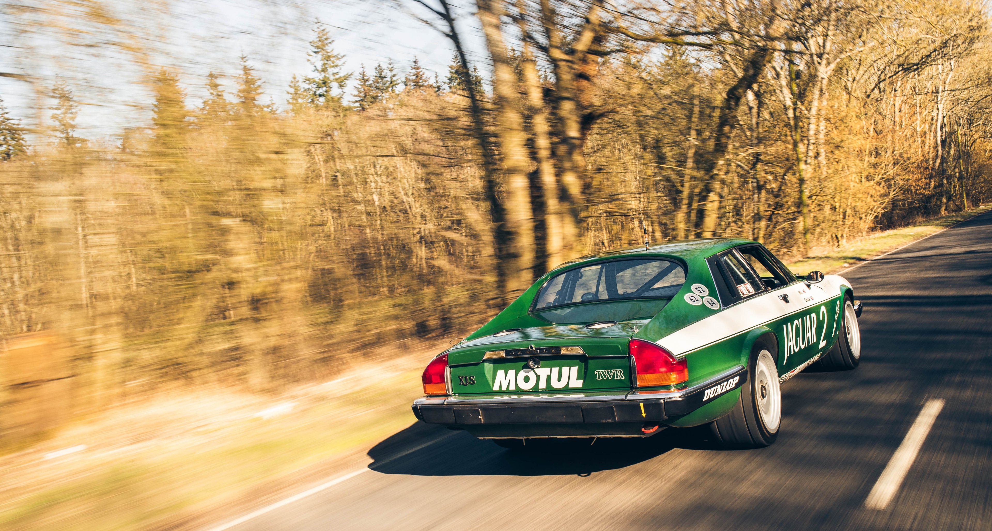 Bringing The Noise In Twr S Thunderous Jaguar Xj S Classic Driver Magazine
