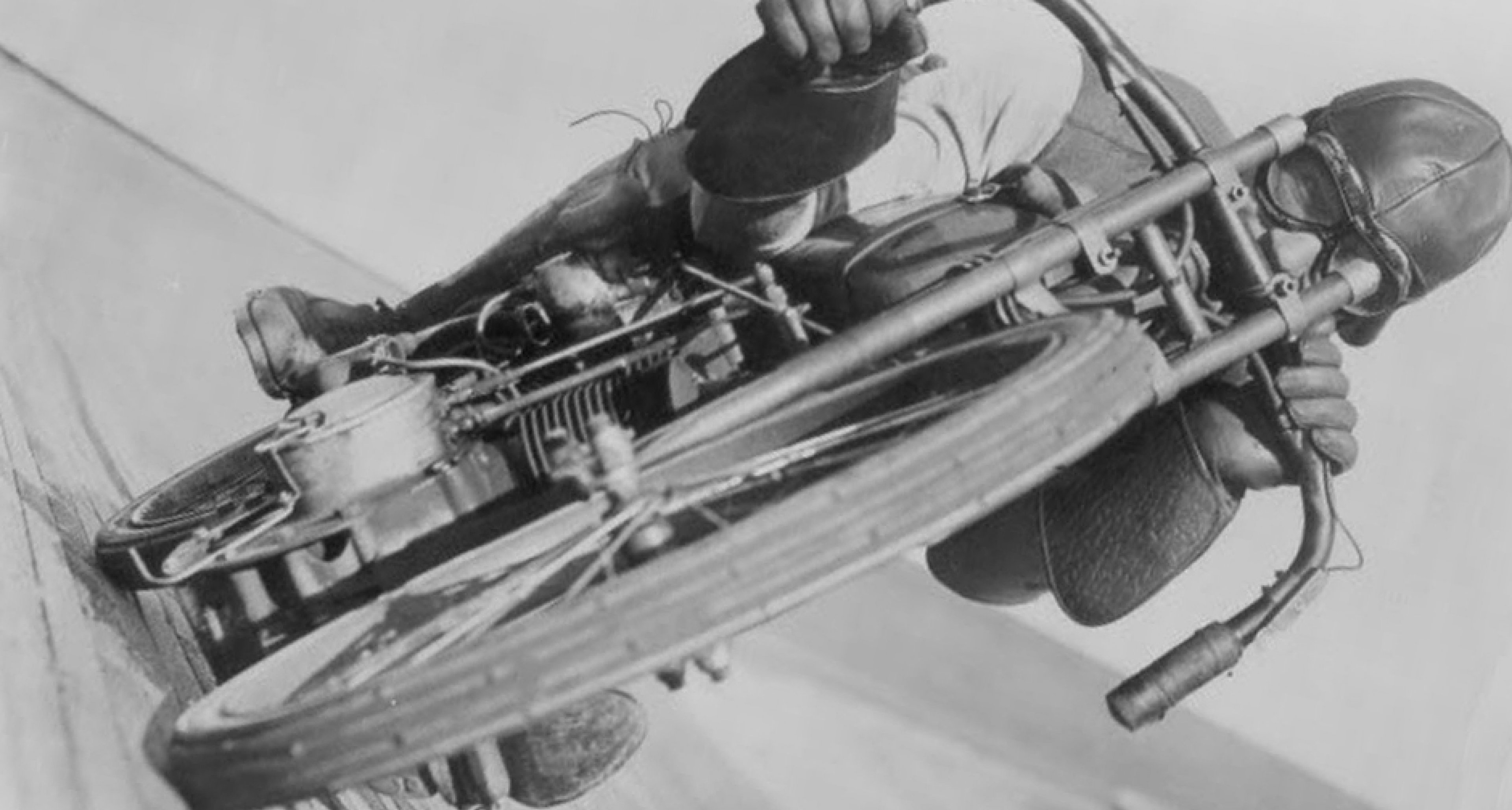 board track racer engine