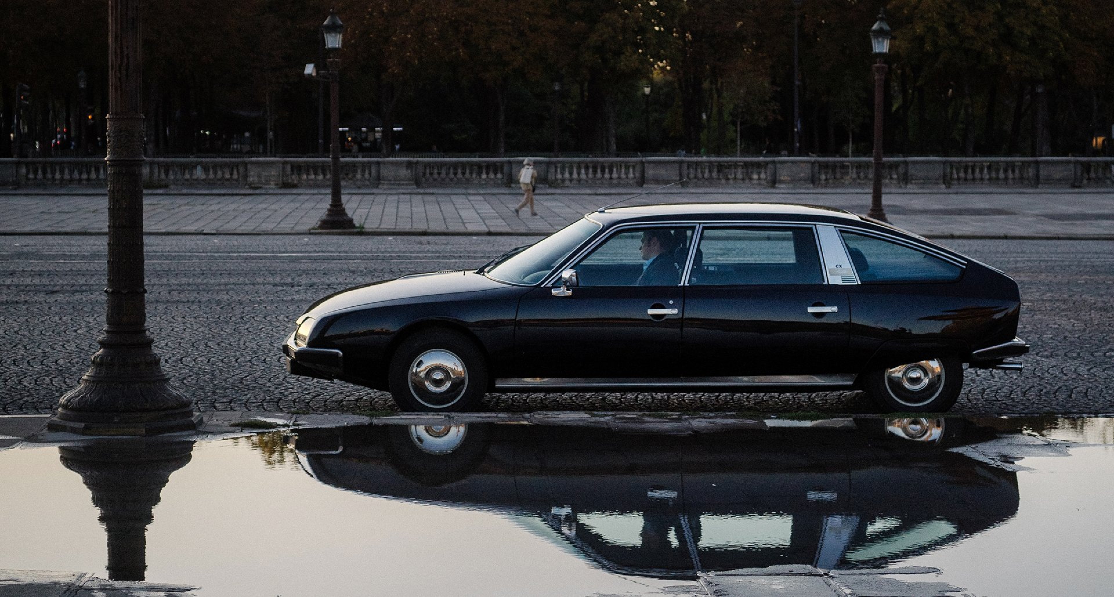 Paris Leuchtet Mit Tristan Auers Citroen Cx Prestige Fur Das Hotel De Crillon Classic Driver Magazine