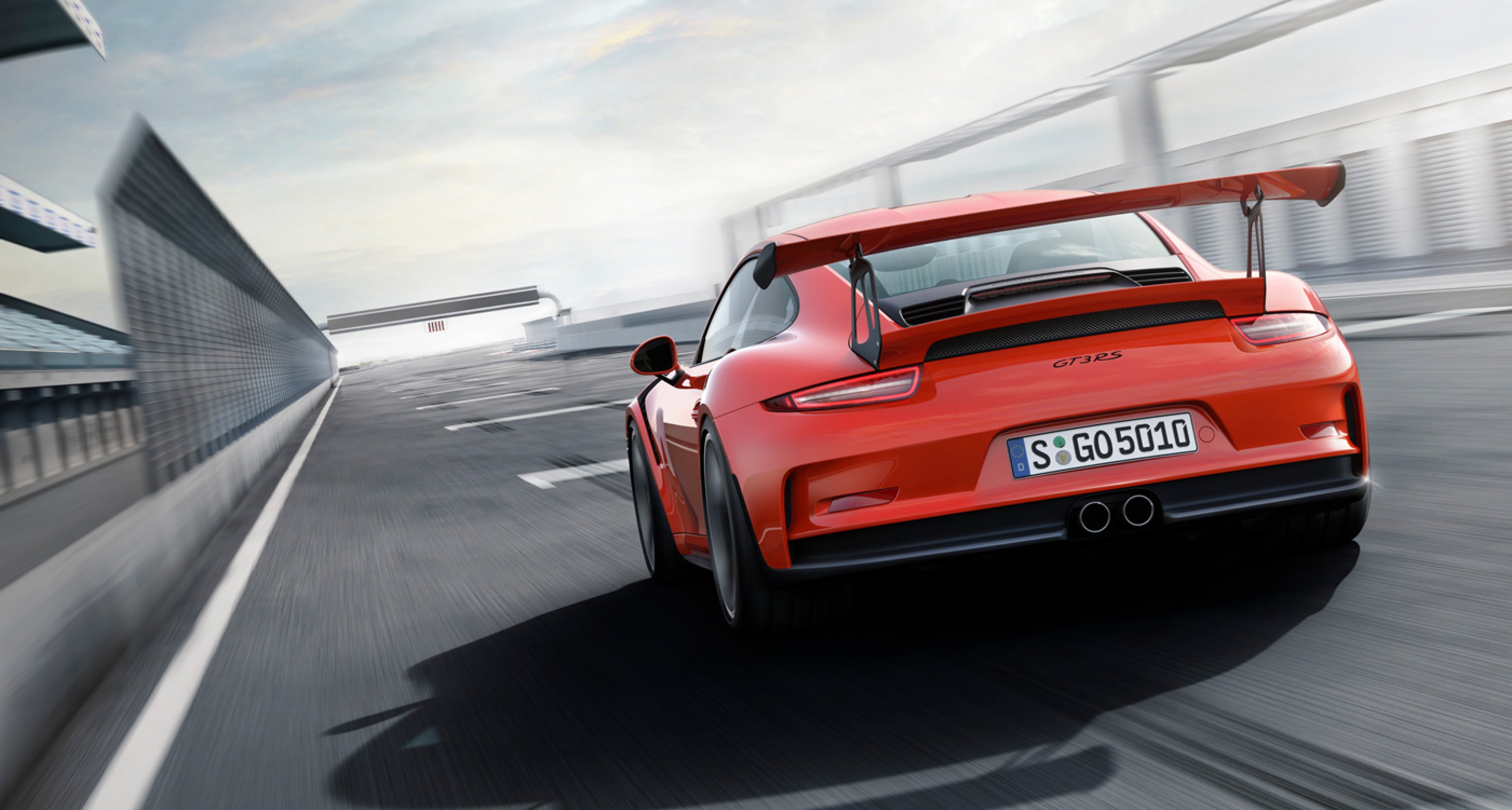 The New Porsche 911 Gt3 Rs Is Faster Than The Carrera Gt Classic Driver Magazine