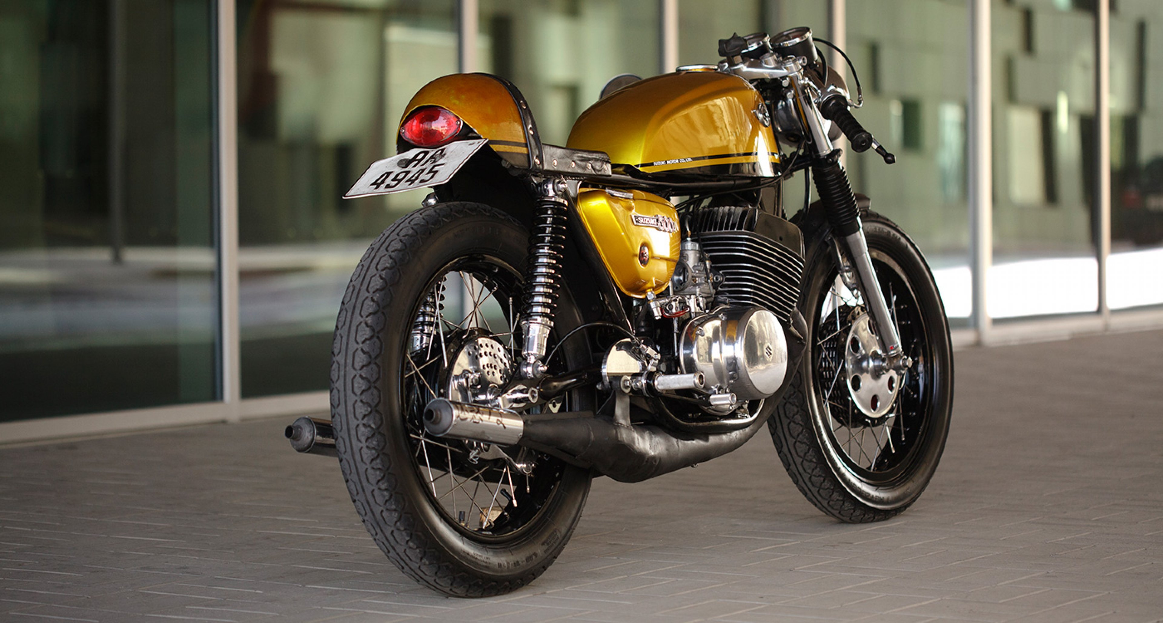 Golden Goliath Suzuki T500 Ii Titan Cafe Racer Classic Driver Magazine