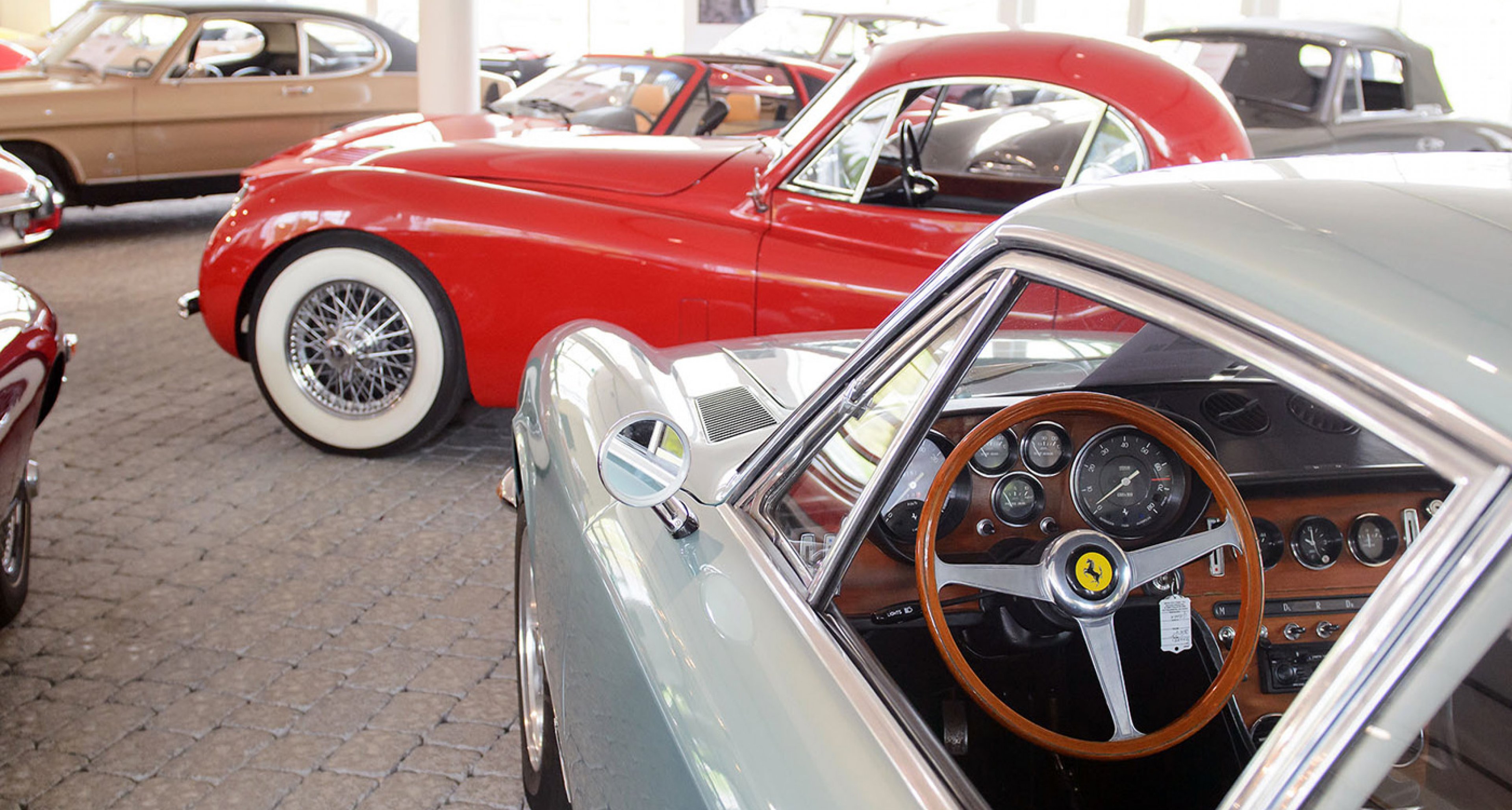 The Gallery Brummen: A shopping centre for the classic driver | Classic