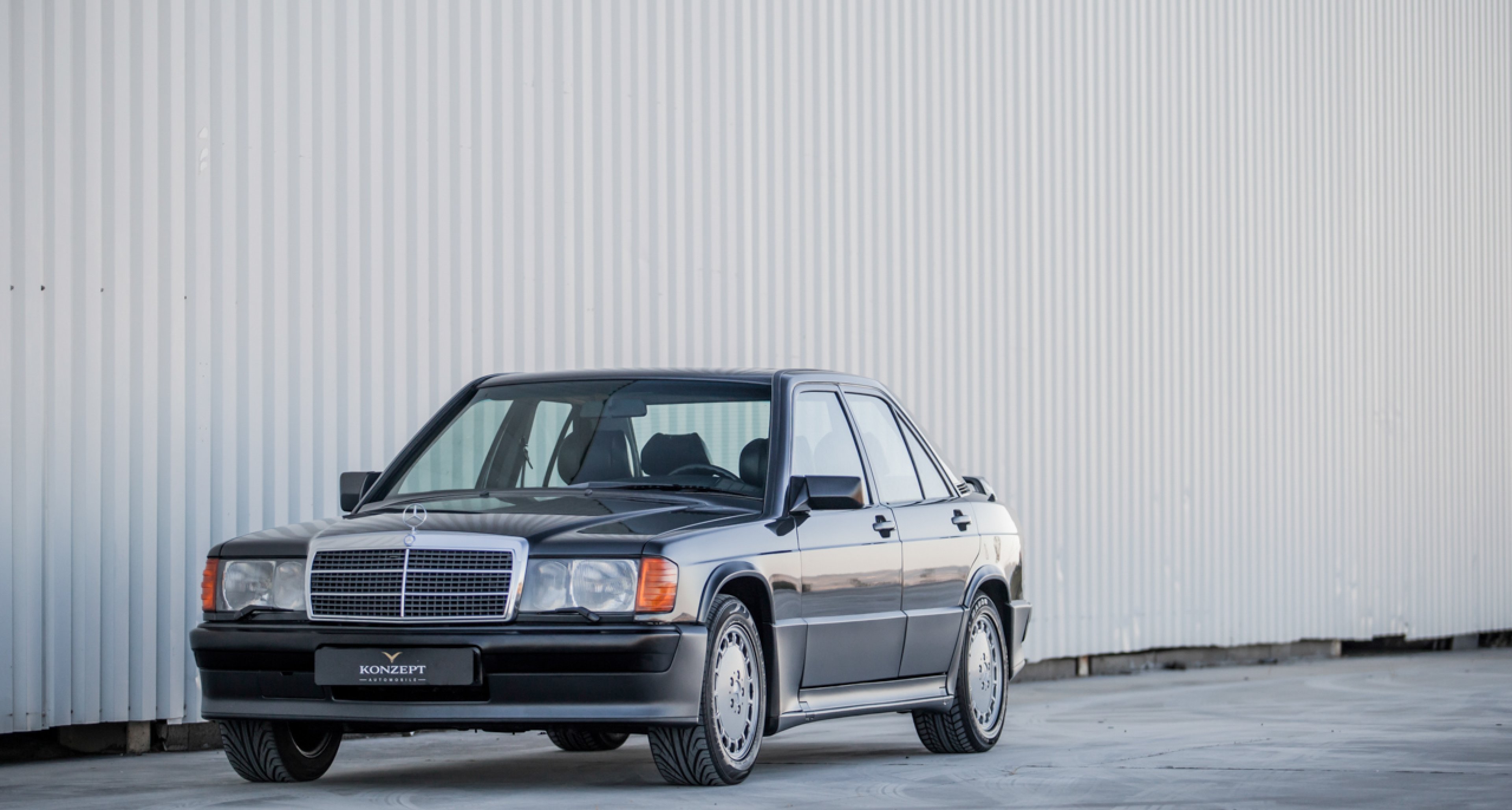 1988 Mercedes-Benz 190 E - 2.3 16V | Classic Driver Market