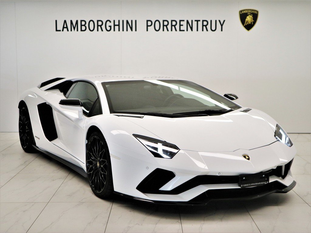 lamborghini aventador limo black