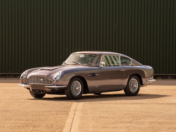 1967 Aston Martin DB6 | Classic Driver Market